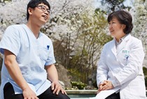 반짝반짝 빛나는 숨은 주역들 / 이진우 수석연구원, 최명숙 코디네이터